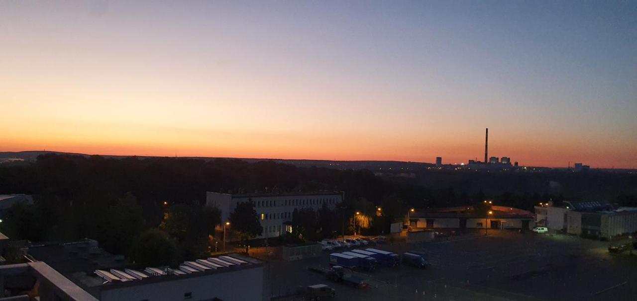 Apartament Sunrise Poznan - Self Check-In 24H מראה חיצוני תמונה